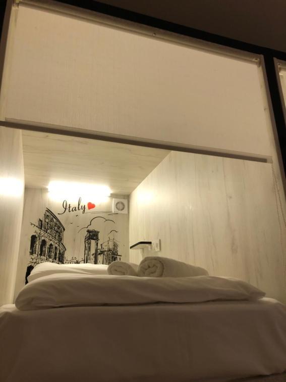 Capsule Hostel In Center Jereván Kültér fotó